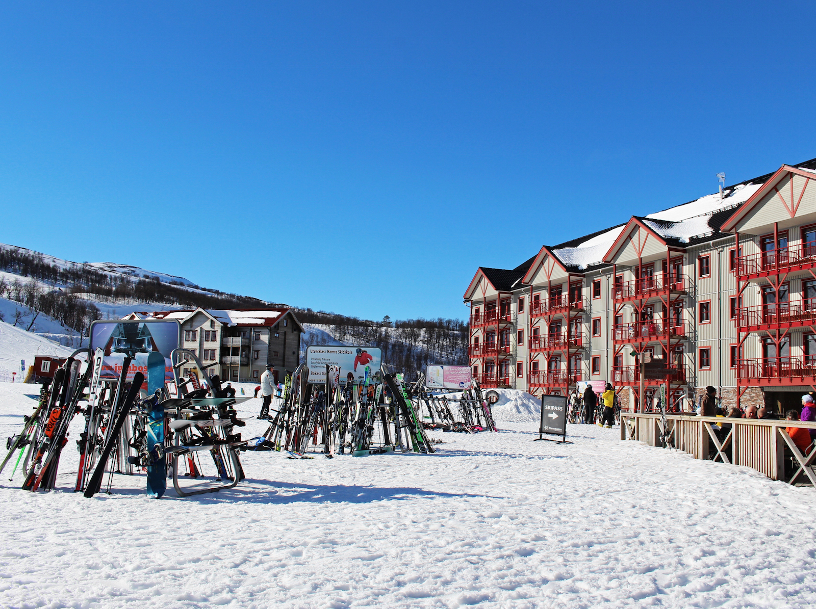 Ski Lodge Tänndalen vinter